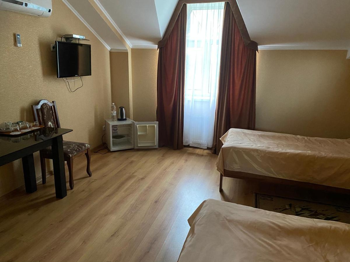 Hotel Гостинний Маєток Myla Exteriér fotografie