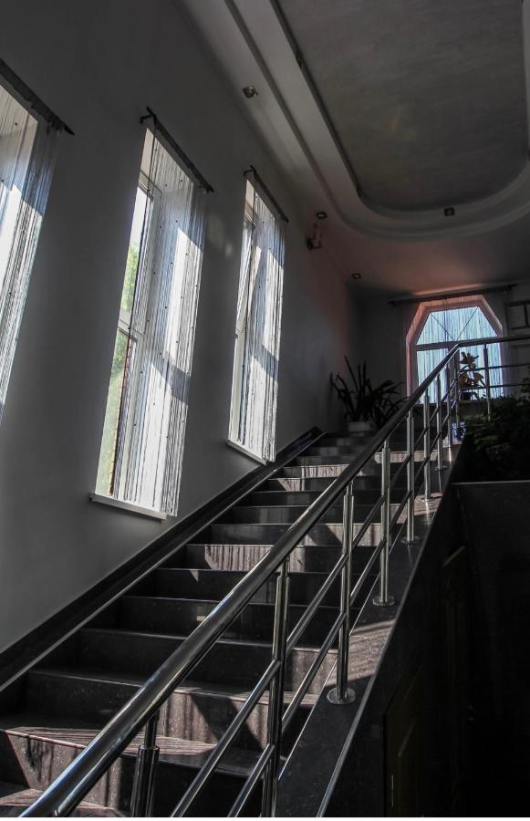 Hotel Гостинний Маєток Myla Exteriér fotografie